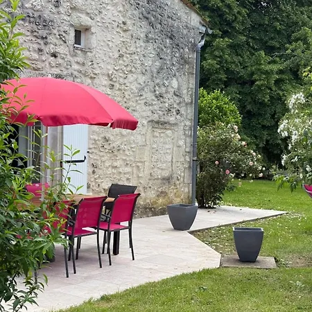 Le Mimosa * Saint-Sauvant (Charente-Maritime)